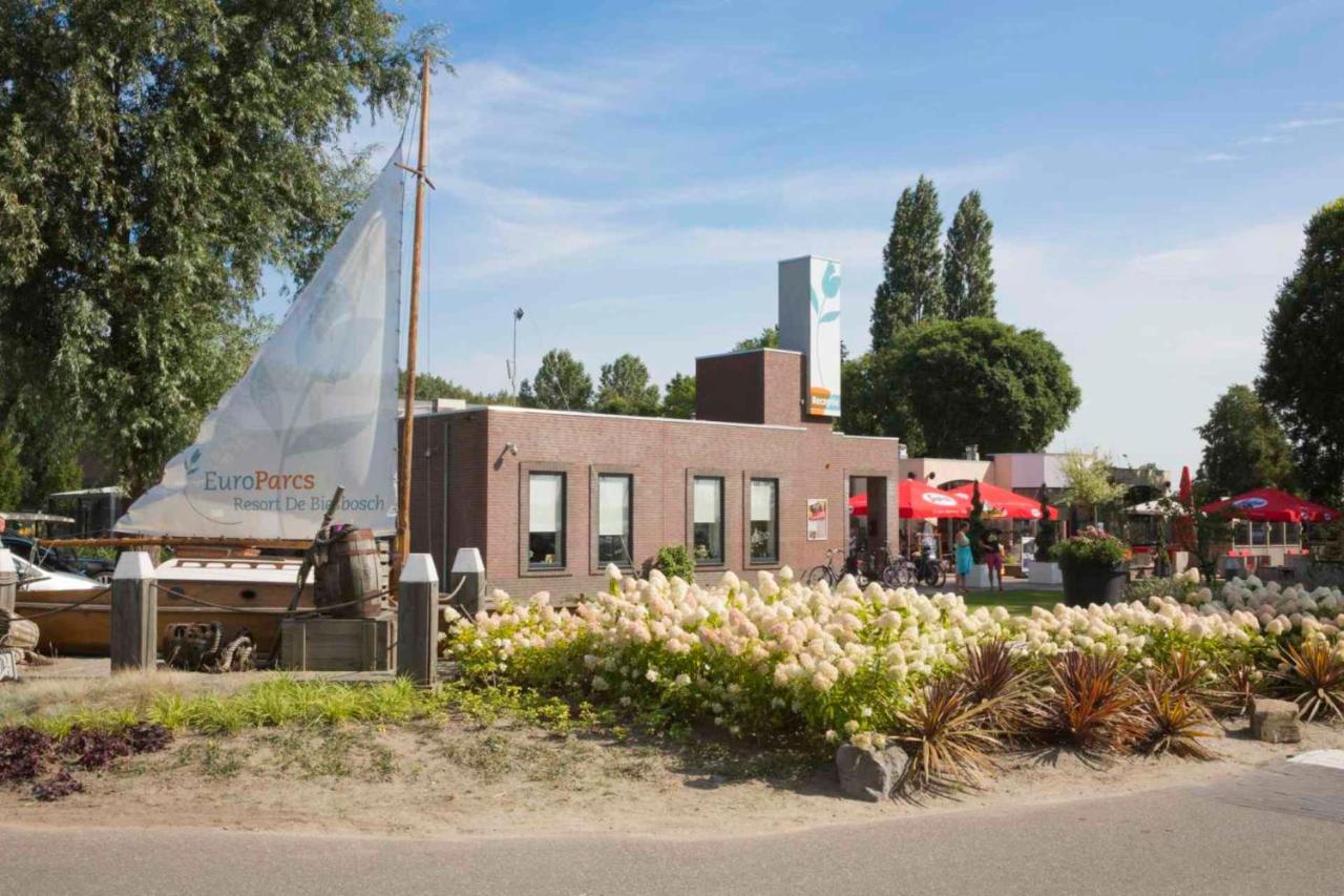 Europarcs De Biesbosch Ξενοδοχείο Willemsdorp Εξωτερικό φωτογραφία